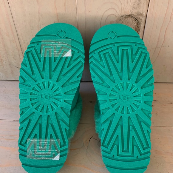 UGG DISQUETTE SCATTER GRAPHIC GREEN PLATFORM SLIPPERS WOMENS US 8 NEW - Picture 8 of 8